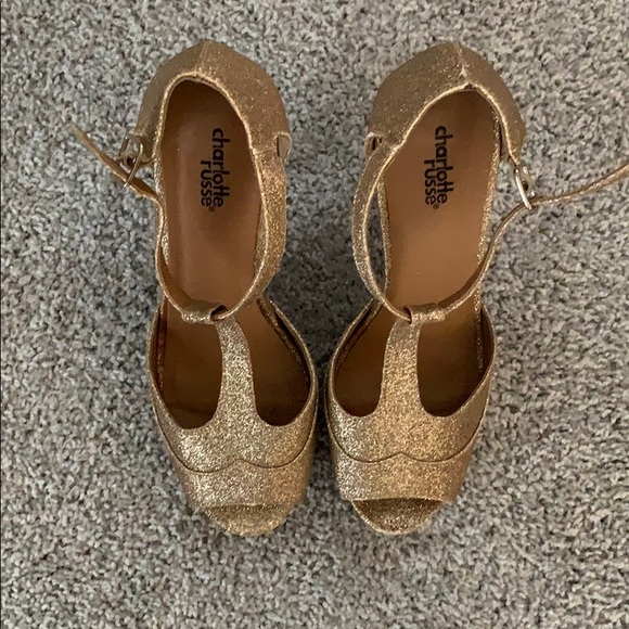 Charlotte Russe gold heels - Picture 2 of 2
